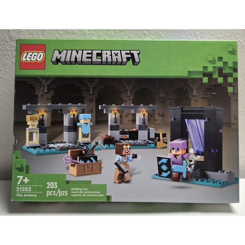 LEGO Minecraft The Armory 21252 Complete Set 203 Pieces Building Toy (7+) Box